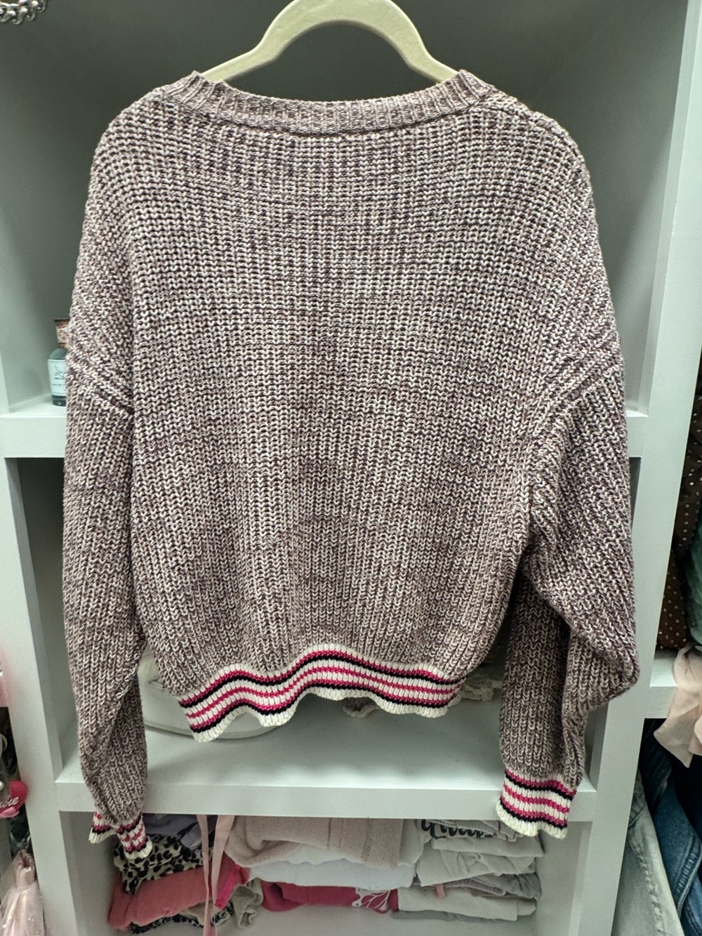 Express Sweater - Picture 3 of 4